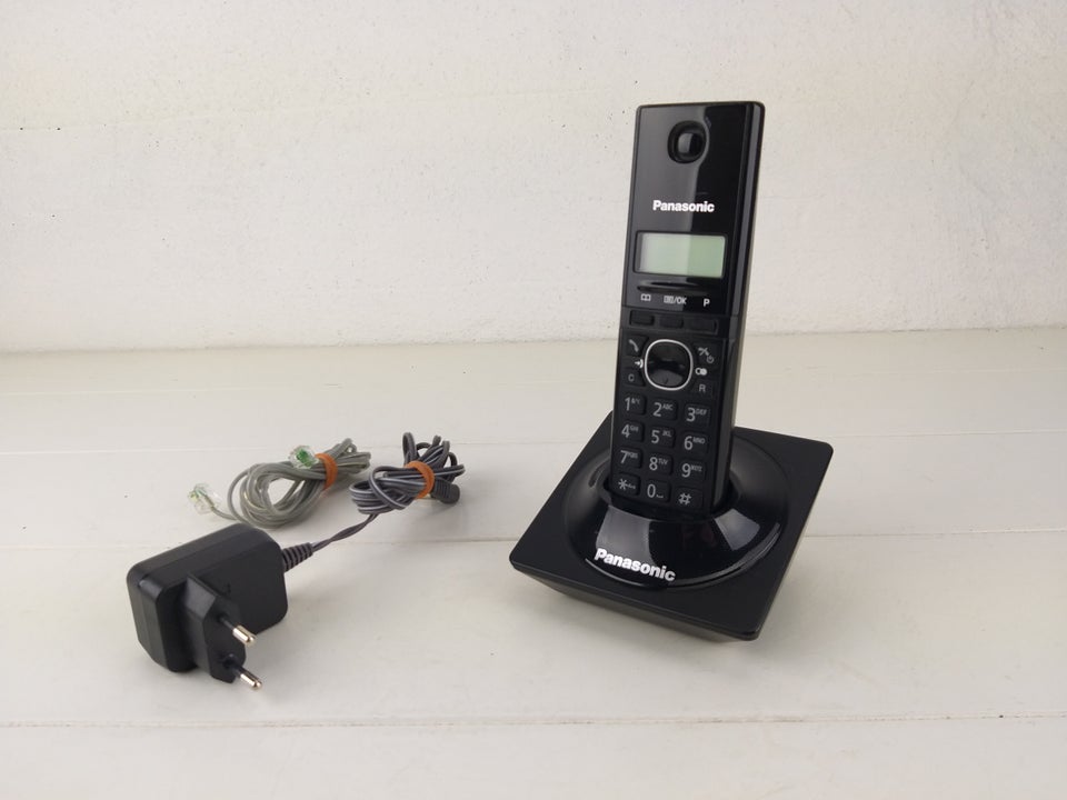 Panasonic Téléphone Numérique Sans Fil KX-TG1711 - هاتف أرضي لاسلكي بخاصية تسجيل الأرقام مع شاشة رقمية