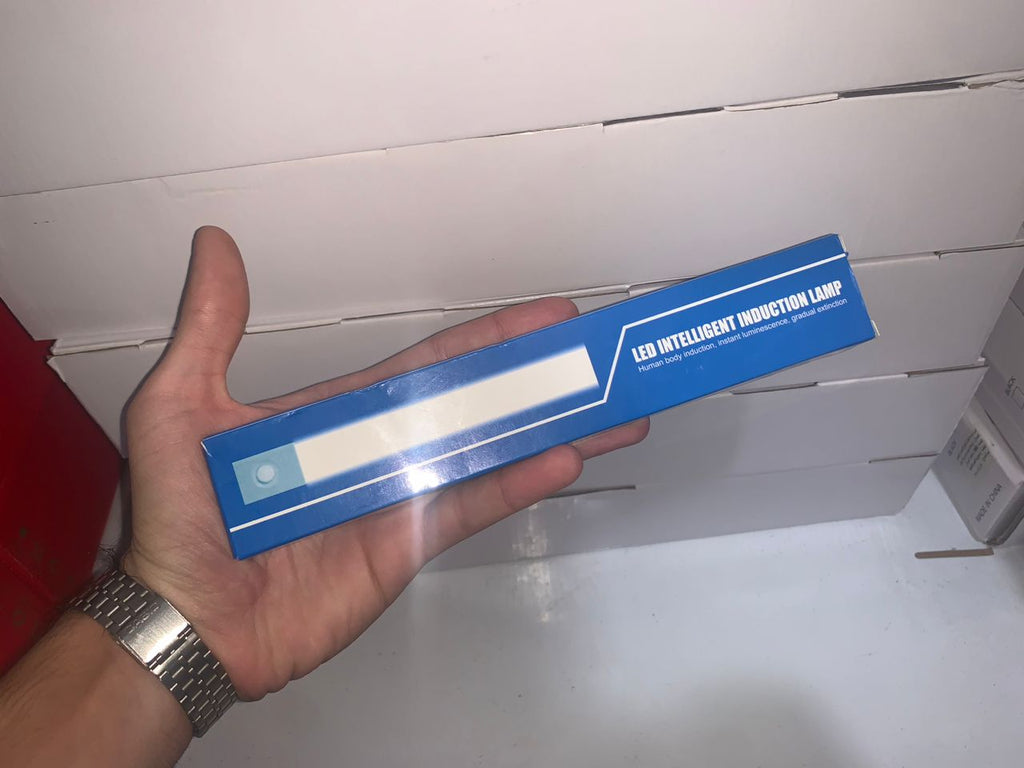 مصباح خزانة بمستشعر حركة قابل لإعادة الشحن ولاسلكي - Lampe de Placard à Détecteur de Mouvement Rechargeable et Sans Fil