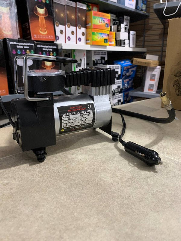 منفاخ هواء للسيارات 12V DC مع وصلات متعددة - Compresseur d'Air et Gonfleur Pneu Voiture 12V DC Allume-Cigare