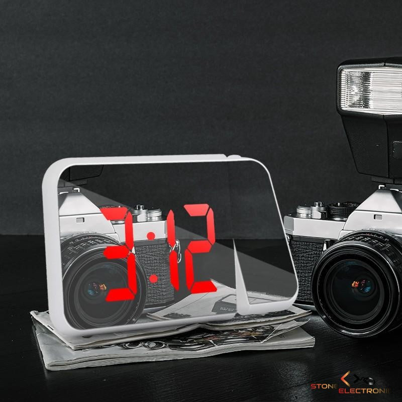 منبه رقمي ذكي Quickdz Shop مع بروجيكتور 180°، عرض حرارة، USB وغفوة DS-8590L - Réveil Numérique Intelligent Quickdz Shop avec Projecteur 180°, Température, USB & Snooze DS-8590L