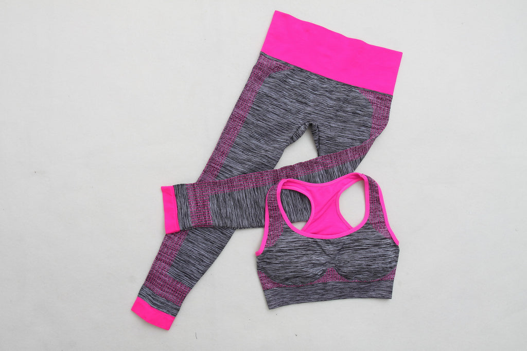 طقم رياضي مرن قطعتين: حمالة صدر وبنطال لياقة - Tenue de sport Extensible 2 Pcs Soutien-Gorge et Pantalon de Fitness