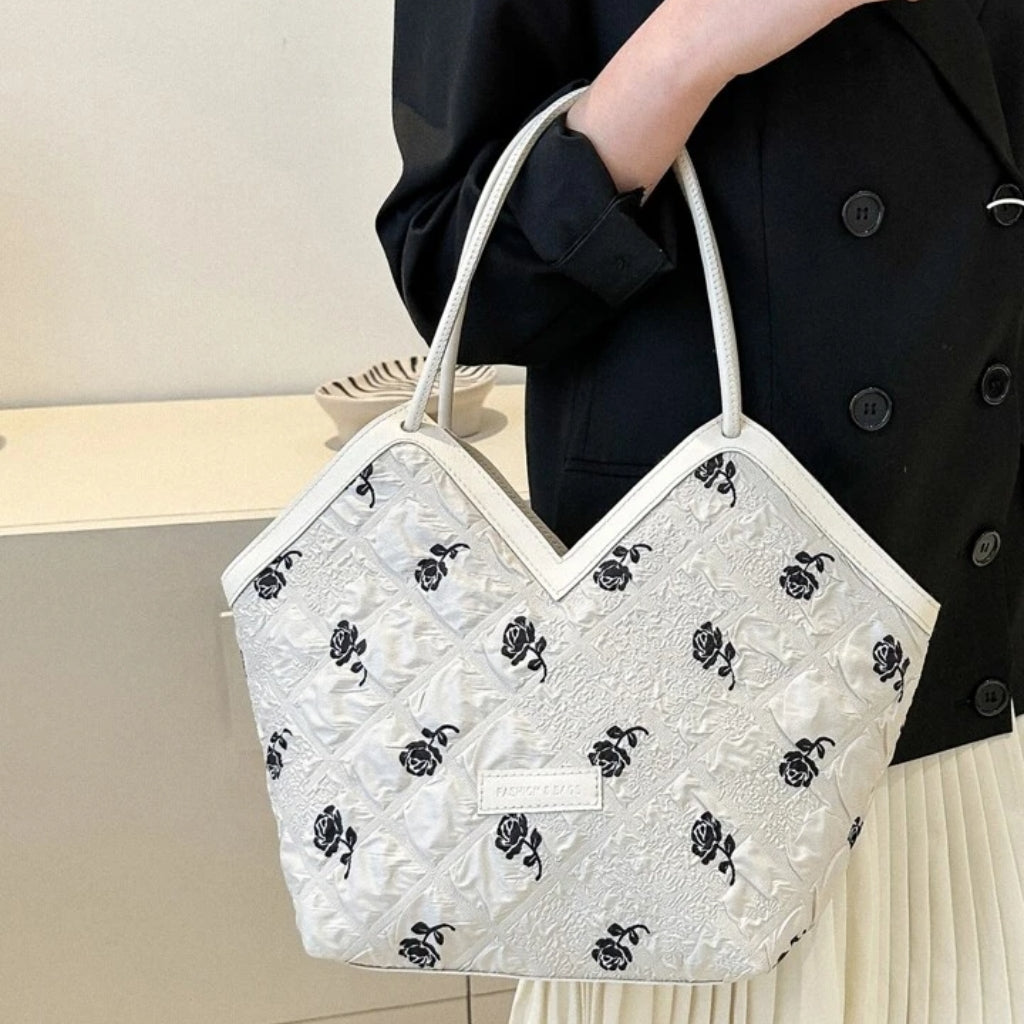 حقيبة كتف بنمط زهري مع تصميم رقعة حروف - Sac à bandoulière à motif floral avec motif de patch de lettre