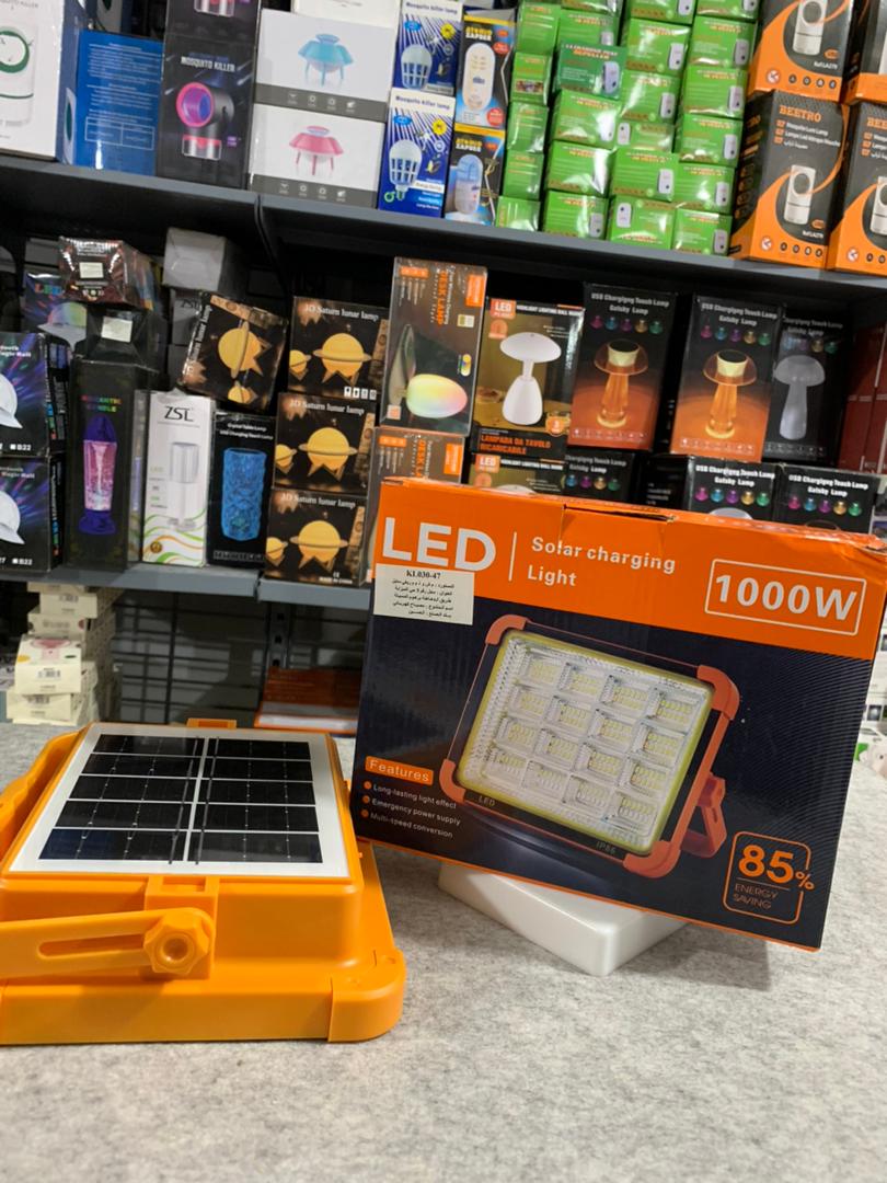 مصباح تخييم شمسي 1000W متعدد الوظائف Quickdz Shop - Projecteur Solaire Rechargeable 1000W Power Bank Quickdz Shop