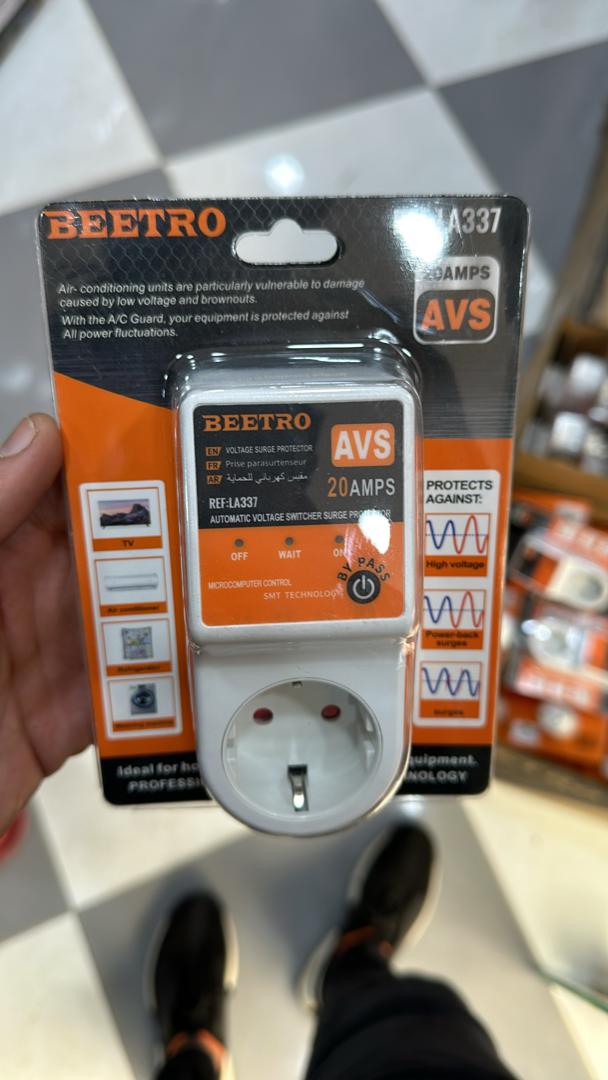مقبس حماية من تقلبات التيار الكهربائي 20 أمبير Beetro LA337 - Prise de Protection Contre les Fluctuations de Courant 20A Beetro LA337