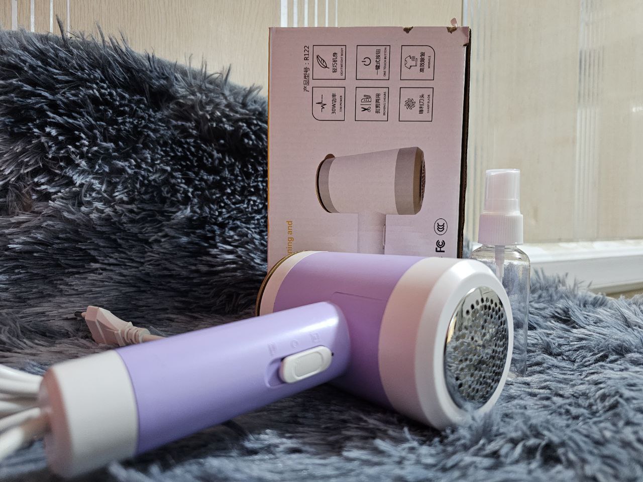 Défroisseur et rasoir à peluches portatif 2 en 1 pour vêtements مكواة + الة زغب 2 في 1 محمولة للملابس