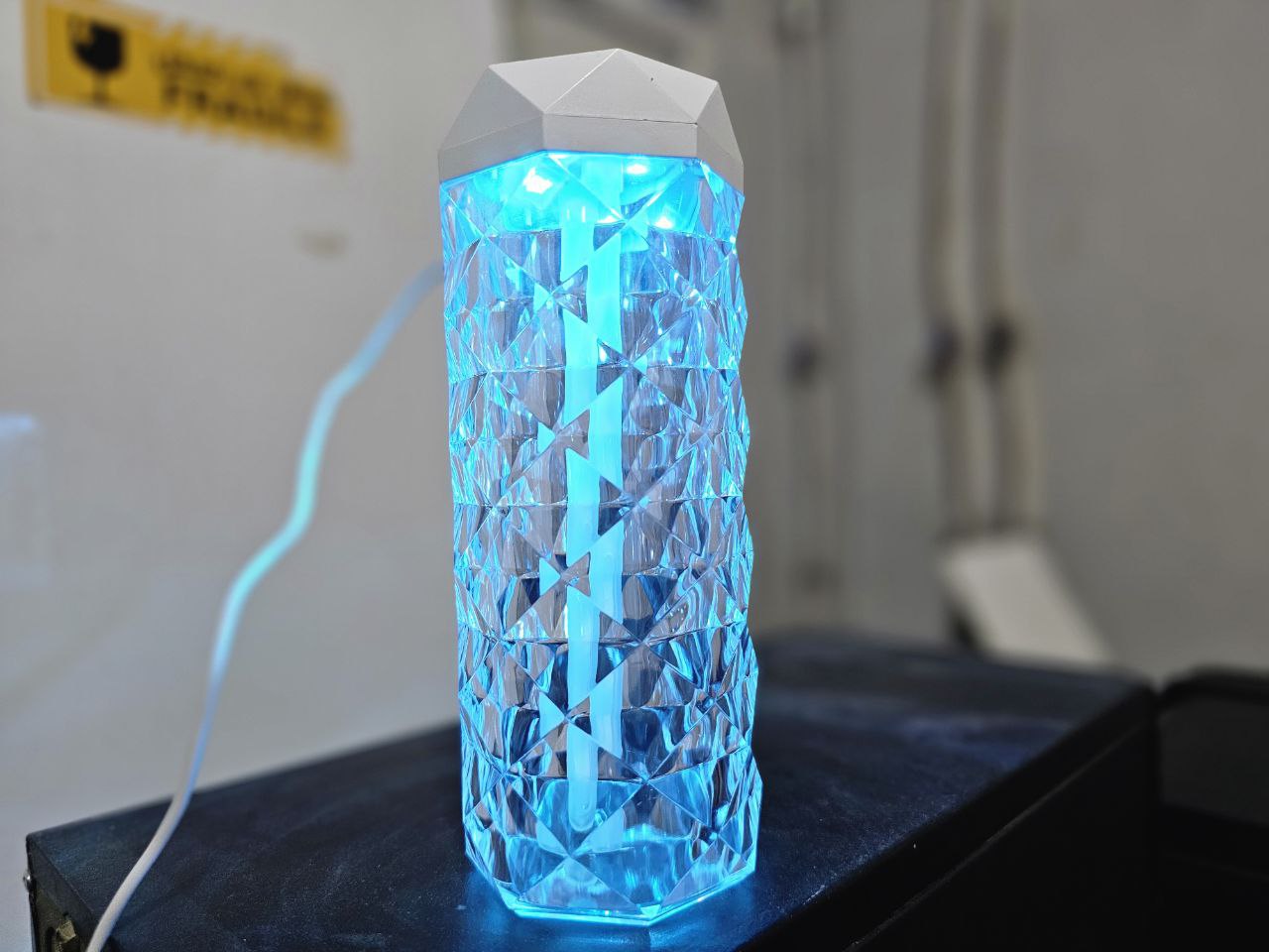 مصباح كريستال مرطب جو وموزع عطر USB 900 مل - Lampe Cristal Humidificateur & Diffuseur d'Arôme USB 900ml