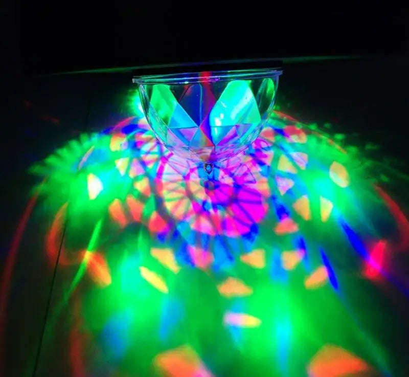 جهاز عرض ليزر RGB دوار 6 في 1 مع ستروب للمسرح والديسكو - Projecteur Laser RGB Rotatif 6-en-1 Effets Stroboscope DJ Scène