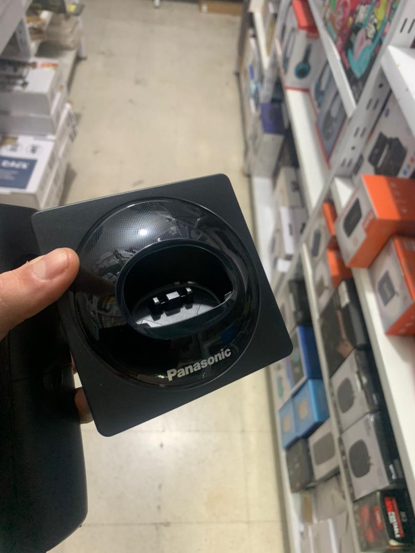 Panasonic Téléphone Numérique Sans Fil KX-TG1711 - هاتف أرضي لاسلكي بخاصية تسجيل الأرقام مع شاشة رقمية