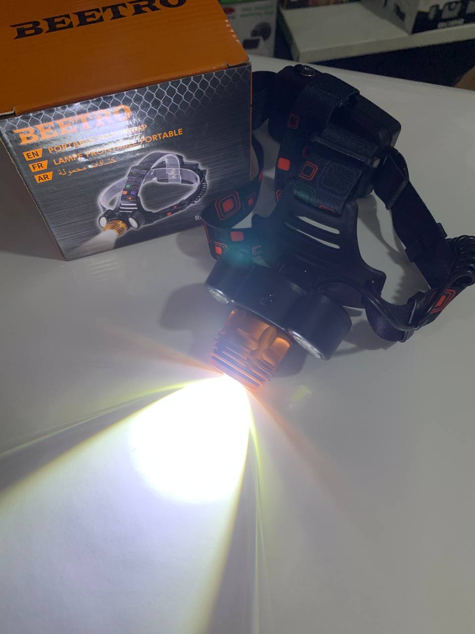 مصباح أمامي LED قابل للزوم 6600mAh بـ 4 أوضاع إضاءة - BEETRO LA-294 - Lampe Frontale LED Rechargeable Zoom 6600mAh 4 Modes - BEETRO LA-294