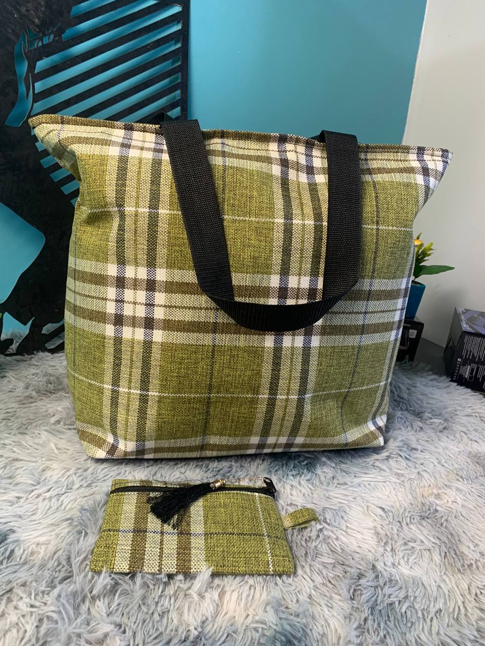 حقيبة يد نسائية كبيرة بسحاب مع محفظة - Sac à Main Femme Grande Capacité avec Portefeuille et Fermeture Éclair