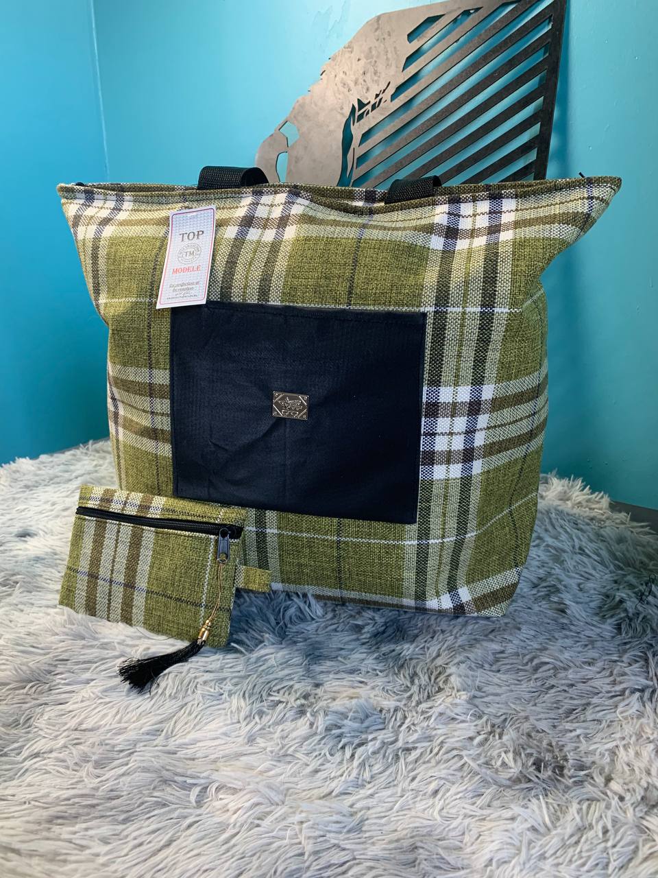 حقيبة يد نسائية كبيرة بسحاب مع محفظة - Sac à Main Femme Grande Capacité avec Portefeuille et Fermeture Éclair