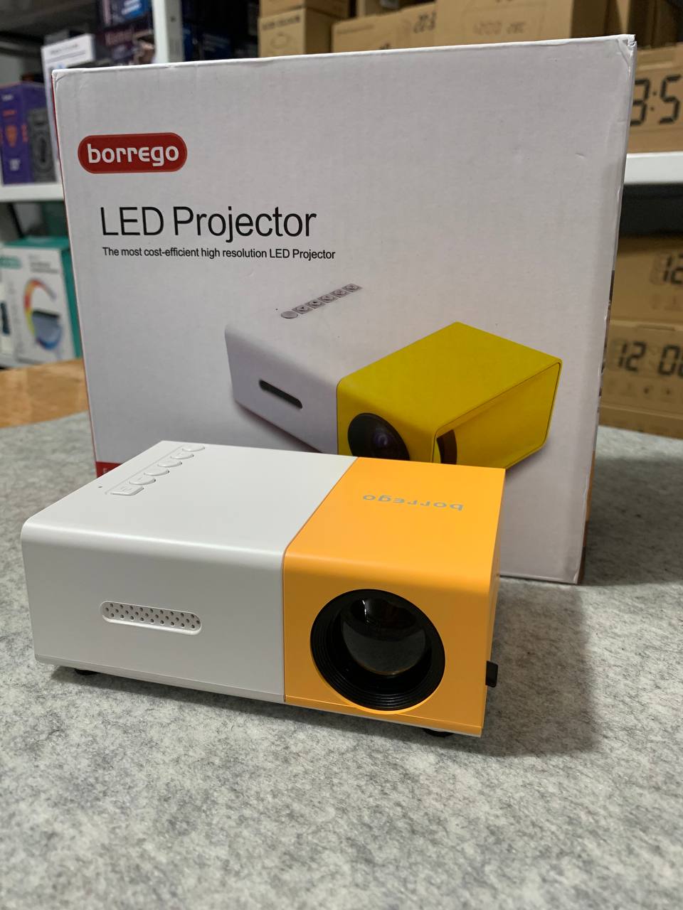 بروجيكتور منزلي Borrego YG300 1080P Full HD محمول - Projecteur Home Cinéma Borrego YG300 Full HD 1080P Portable