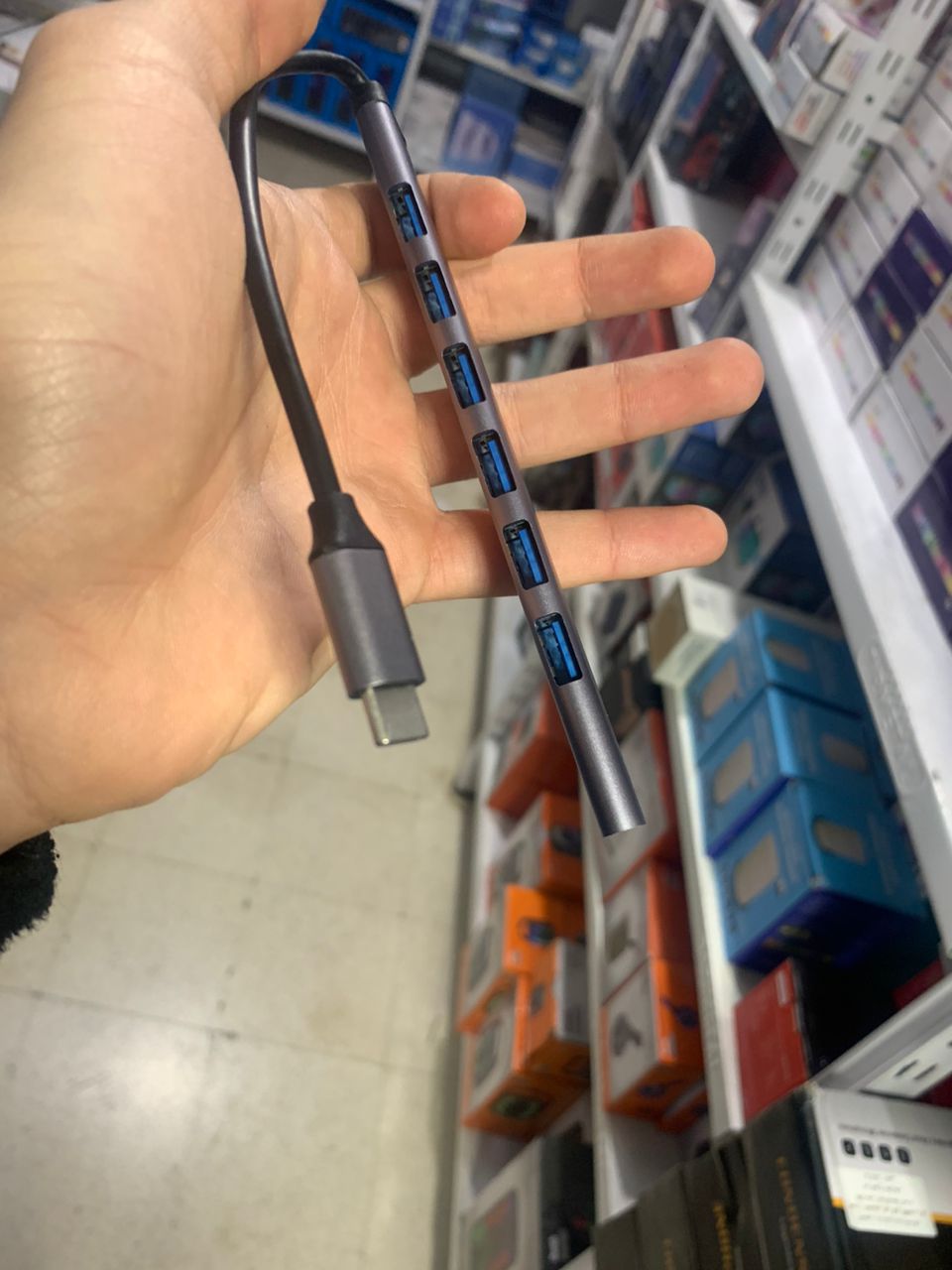 محور USB ألومنيوم 7 منافذ USB 2.0 - اتصال USB-C 3.0 فضي - Hub USB Multiport Aluminium 7 Ports USB 2.0 - Connexion USB-C 3.0 Argent